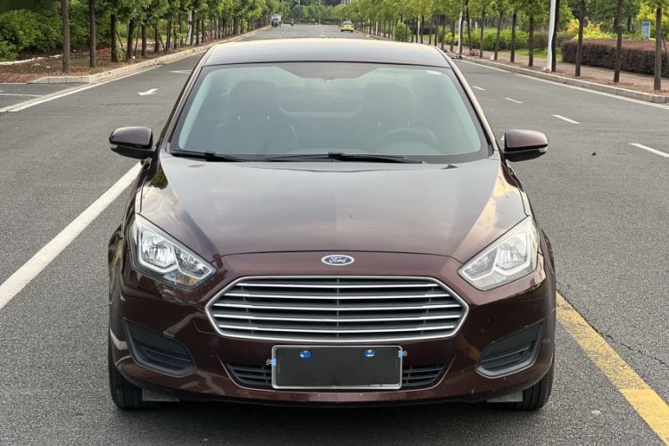 Used Ford Escort 2019 Revised 1.5L Automatic ZhiXiang Version China VI Standard