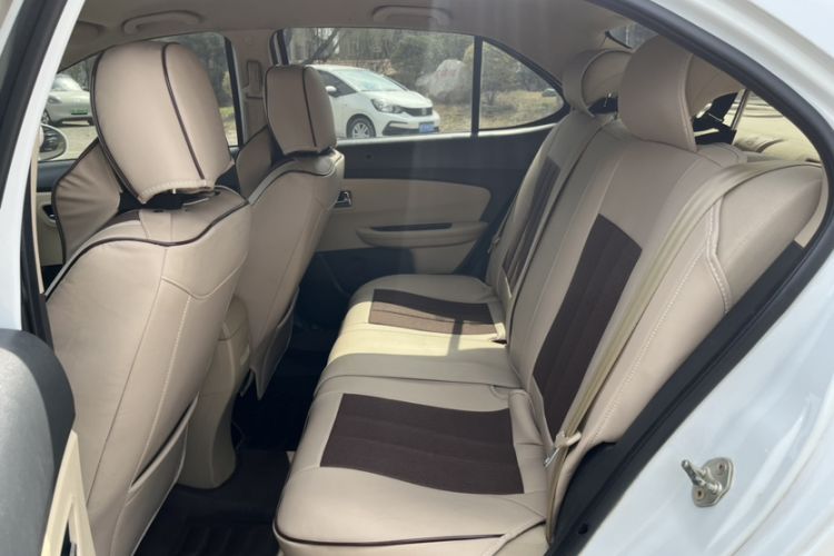 Used Chery E3 2015 1.5L Manual Fashion Model