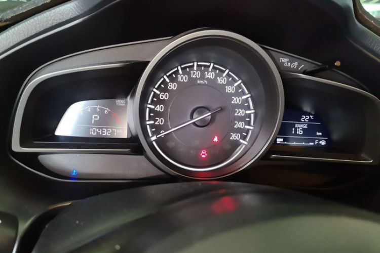 Used Mazda Mazda 3 Axela 2017 Sedan 1.5L Automatic Luxury Model Emission Standard China V
