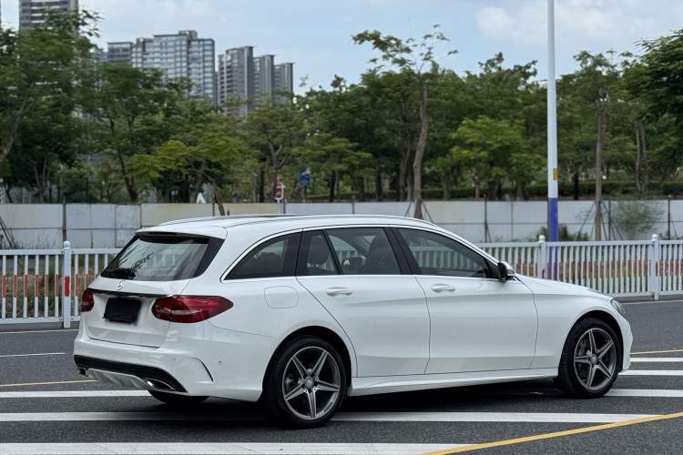 Used Mercedes-Benz C-Class 2015 C 200 station wagon