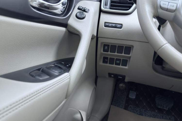 Used Nissan X-Trail 2014 2.0L CVT Comfort Edition 2WD
