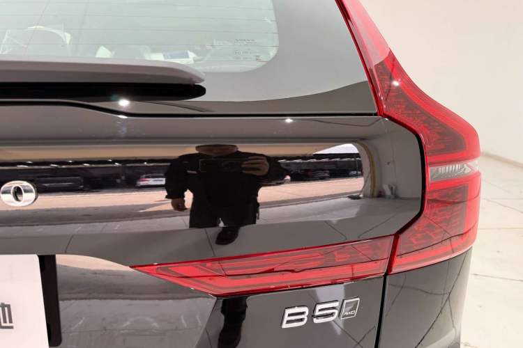 Used Volvo XC60 2026 B5 4x4 Smart Luxury Edition
