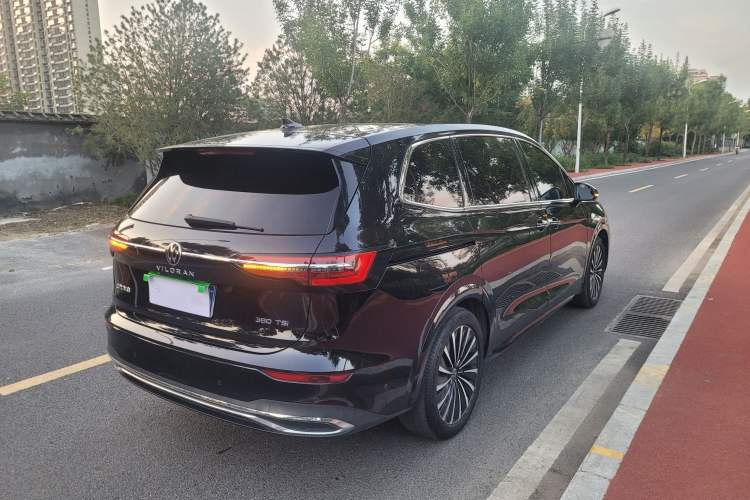 Used Volkswagen Viloran 2022 380TSI Prestige Edition Exterior 4