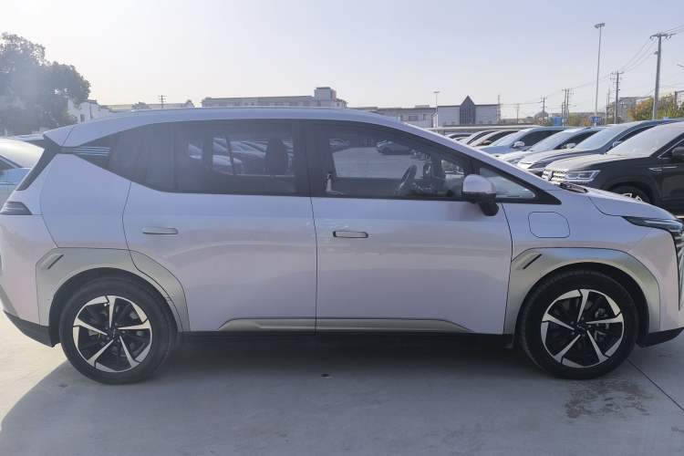 Used AION Y 2023 Plus 510 Smart Edition