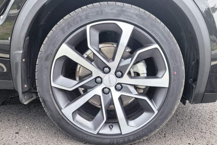 Used Lynk & Co 05 2020 2.0TD Four-Wheel Drive HypeHalo