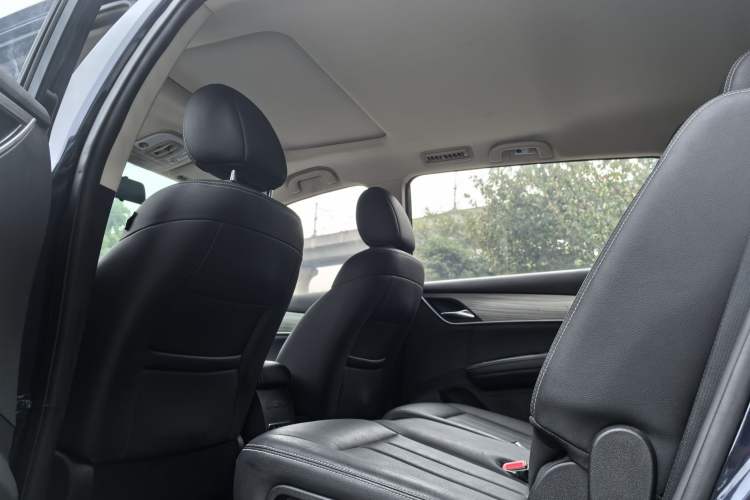 Used BYD Song MAX New Energy 2019 DM 1.5T Smart Connect Advanced 7-Seater China VI Standard
