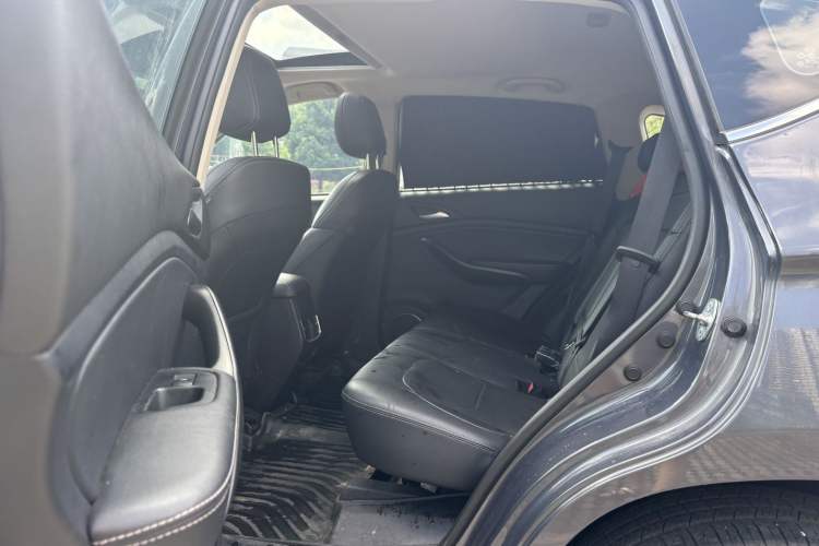 Used BYD Song 2021 Classic Edition 1.5T Automatic Elite Model
