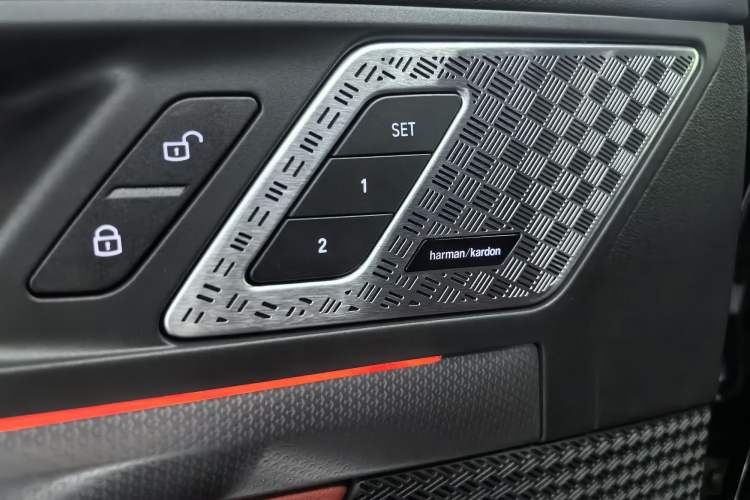 Used BMW iX1 2025 xDrive30L M Sport Midnight Edition Package
