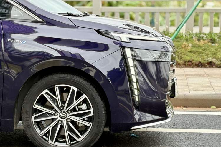 Used GAC Trumpchi E8 New Energy 2024 150km MAX Exterior 4