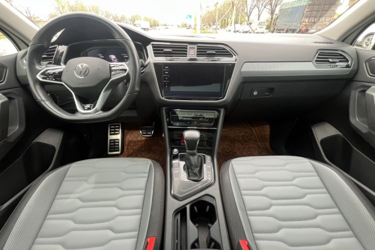 Used Volkswagen Tiguan X 2021 330TSI Two-Wheel Drive Enjoyment Version Instrument Cluster