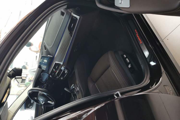 Used BMW 5 Series 2018 Revised Version 530Li Leading Edition Luxury Package Interior 7