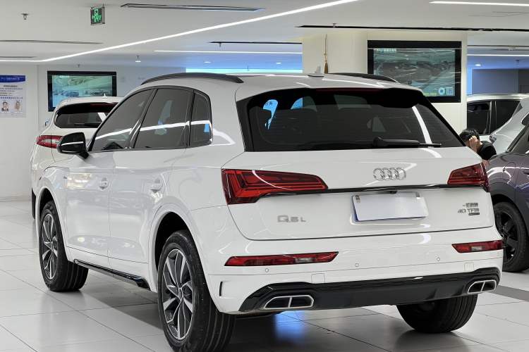 Used Audi Q5L 2023 40T Luxury Dynamic Model Exterior 5