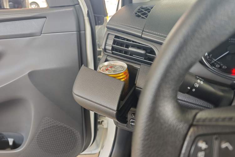 Used Toyota YARiS L Zhi Xuan 2022 X-Trail 1.5L CVT Leading PLUS Edition
