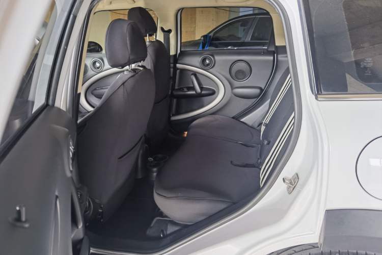 Used MINI Countryman 2014 1.6T COOPER ALL4 Fun Interior 1