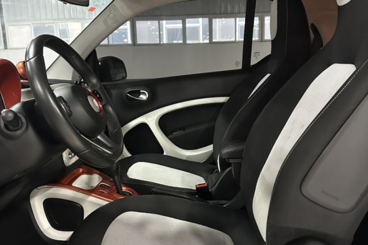 Used smart fortwo 2015 1.0L 52 kW Hardtop Passion Edition