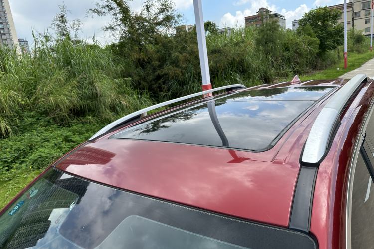 Used GAC Trumpchi GS7 2017 320T Two-Wheel-Drive Luxury Smart Connectivity Model Roof