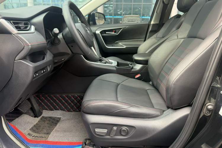 Used Toyota Wildlander New Energy 2021 High-Performance Edition 2.5L Two-Wheel Drive Powerful Version
