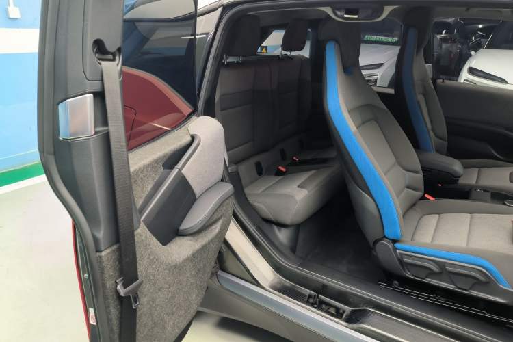 Used BMW i3 2018 Luxury Model
