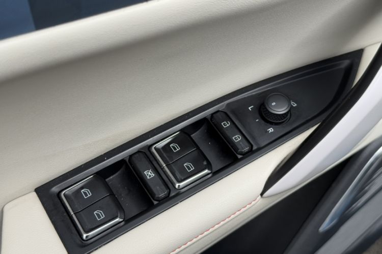 Used Lynk & Co 06 2020 1.5T YAO Halo
