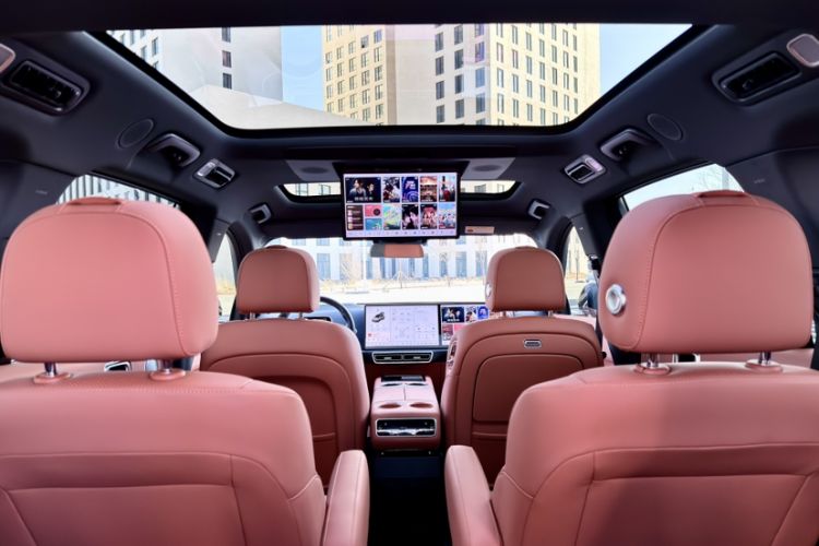 Used Li Auto L8 2024 Ultra Model Interior 5