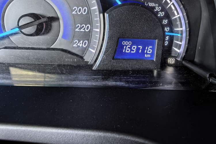 Used Toyota Camry 2016 2.0G 10th Anniversary Leading Edition