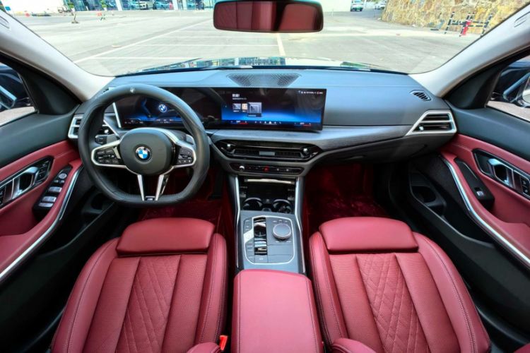 Used BMW 3 Series 2025 325Li M Sport Package Interior 1