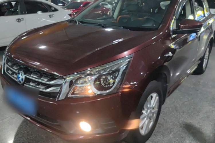 Used Venucia T70 2016 2.0L CVT Smart Edition