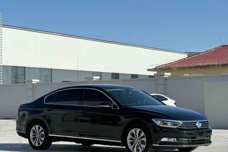 Used Volkswagen Magotan 2019 330TSI DSG Luxury Version China VI Standard Exterior 2