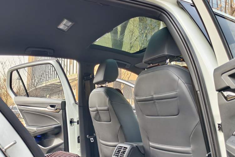 Used Volkswagen Golf 2021 280TSI DSG R-Line
