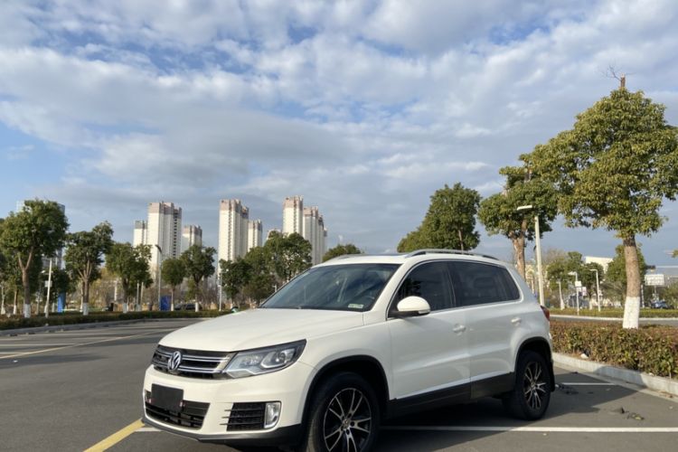 Used Volkswagen Tiguan L 2013 1.8TSI Automatic Two-Wheel Drive Luxury Model