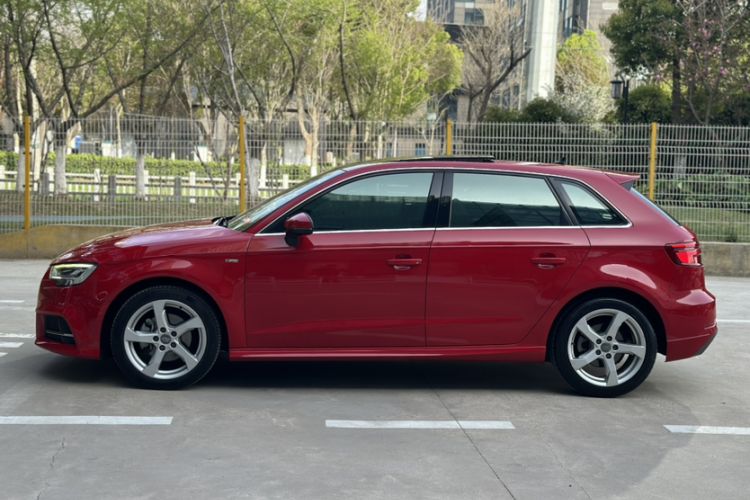 Used Audi A3 2020 Sportback 35 TFSI Fashion Edition China VI Emission Standard Exterior 4