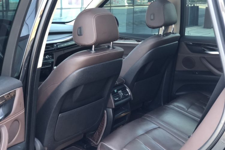 Used BMW X5 2018 xDrive28i
