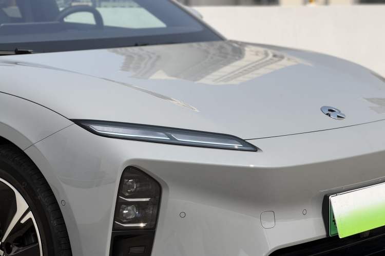 Used Nio ET5T 2025 75 kWh Touring Exterior 8