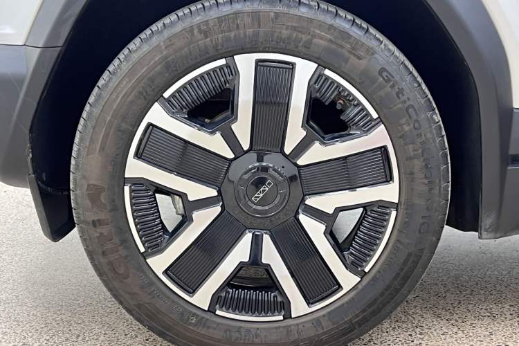 Used iCAR 03 2024 472km Four-Wheel Drive Long-Range Version