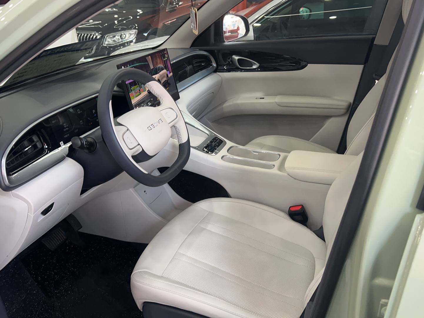 Geely Galaxy Geome 2025 310km Dream Edition — снимка 11