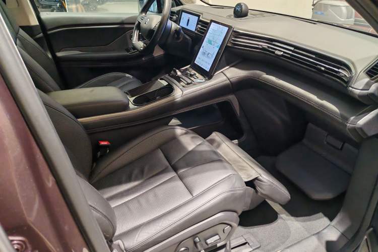 Used Nio ES8 2018 355 km Base Version 7-Seater Edition