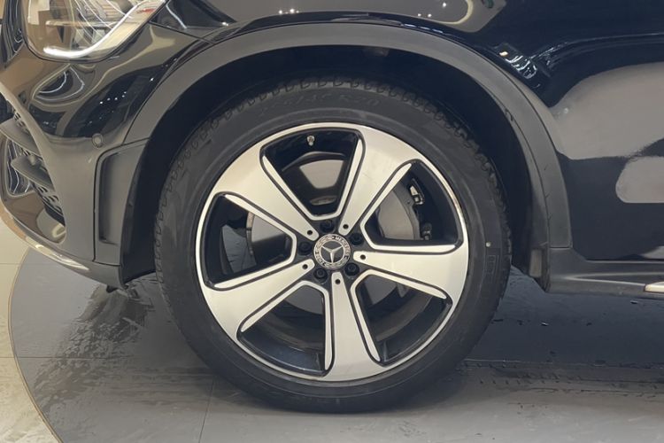 Used Mercedes-Benz GLC 2022 Facelifted GLC 300 L 4MATIC Luxury Edition Exterior 8