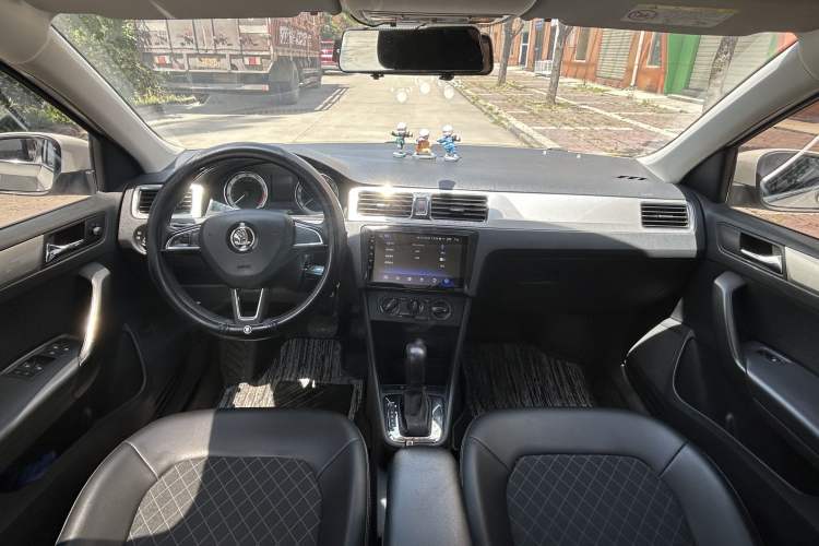 Used Skoda Rapid 2019 1.5L Automatic Comfort Edition China VI Standard