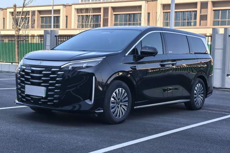 Used BYD Xia 2025 DM-i 1.5T 180km Beyond Edition