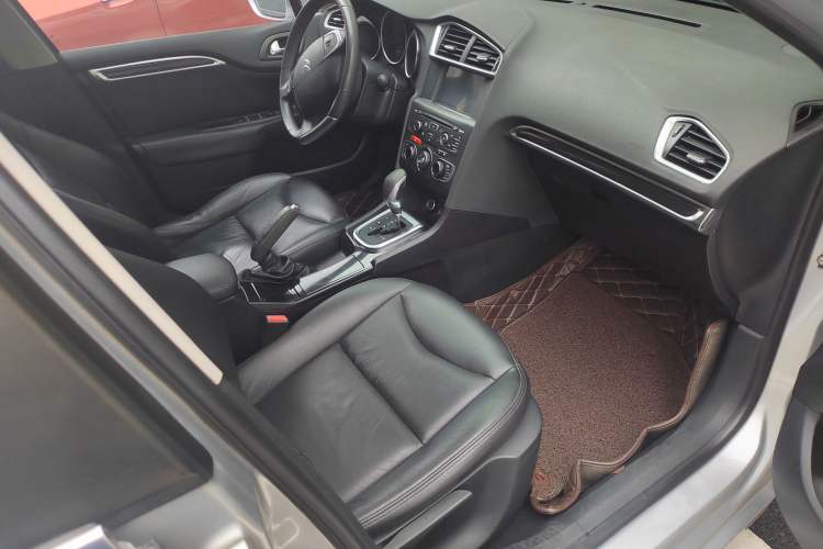 Used Citroen C4L 2013 1.8L Automatic Jingzhi Edition
