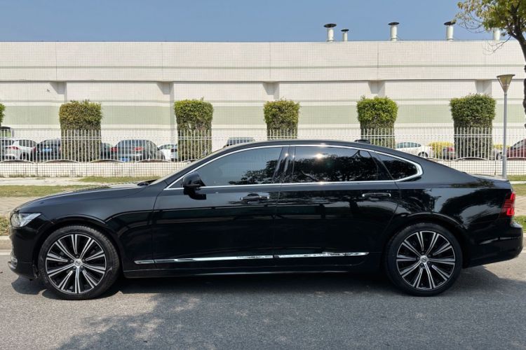 Used Volvo S90 2023 B5 Zhiyuan Luxury Edition