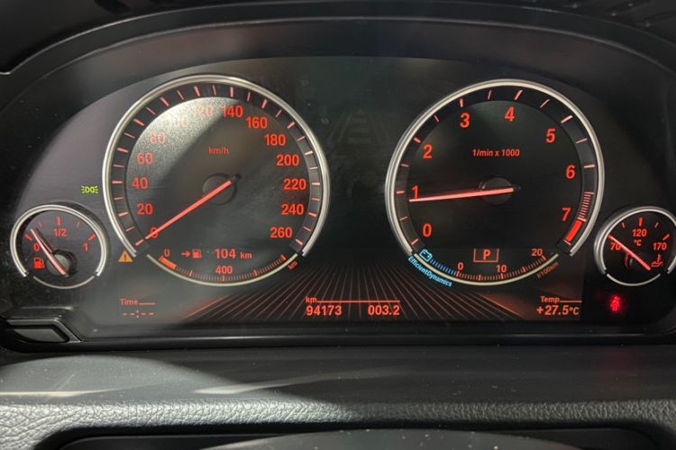 Used BMW 5 Series GT 2015 528i Leading Model