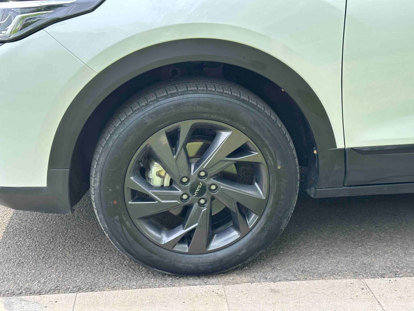 Dongfeng Aeolus AX7 2023 Mach Edition 1.5T DCT DF31 — снимка 18