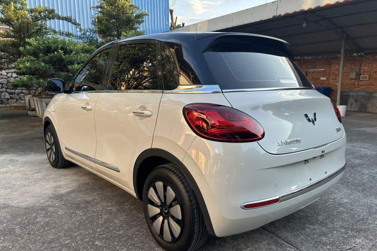 Used Wuling Bingo 2023 333 km Lingxi Connected+ Version