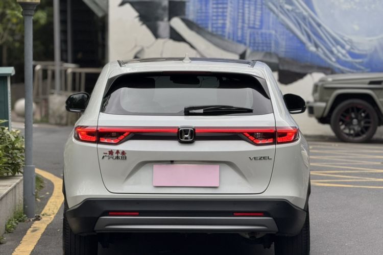 Used Honda Vezel 2023 1.5L CVT Tech Edition Exterior 3