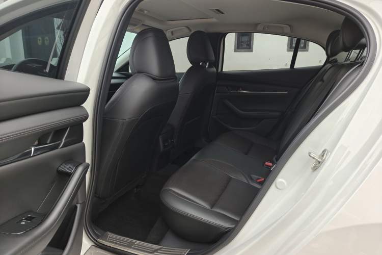 Used Mazda Mazda 3 Axela 2023 2.0L Automatic Zhiya Edition
