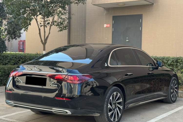 Used Mercedes-Benz E-Class 2025 Facelift E 300 L Luxury Edition