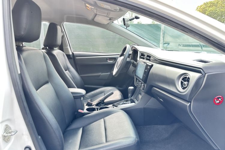 Used Toyota Corolla 2017 Revised Version 1.2T S-CVT GL
