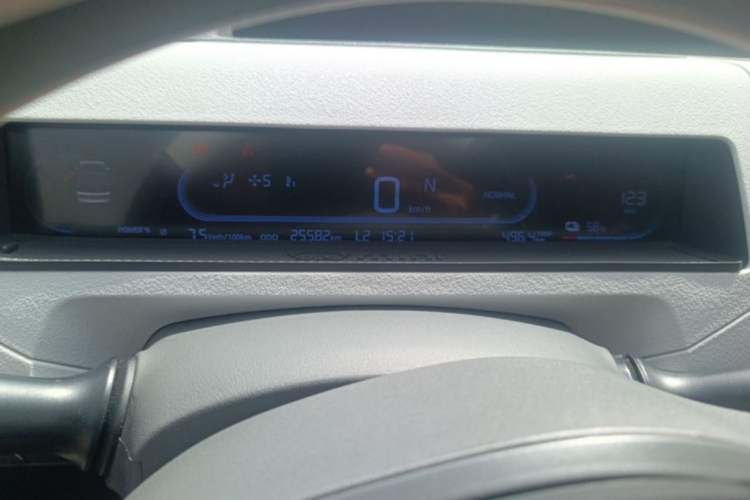 Used Geely Galaxy Panda 2023 Panda Mini 200km Endurance Bear Odometer Close Up