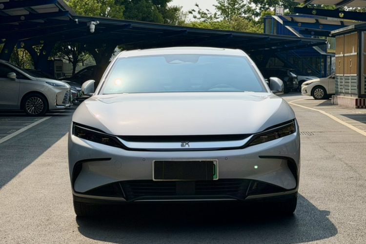 Used BYD Han 2024 EV Glory Edition 506KM Front-Wheel-Drive Premium Model Exterior 4